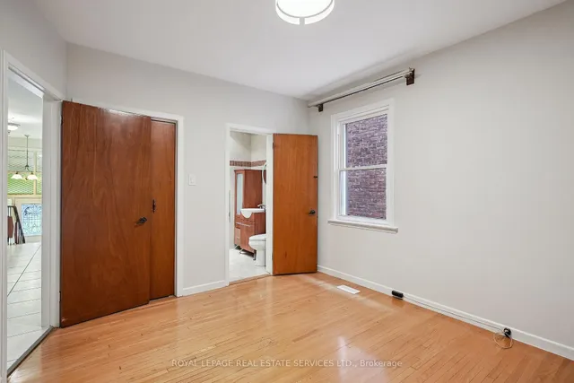Additional image 10 of 29 Greenlaw Ave