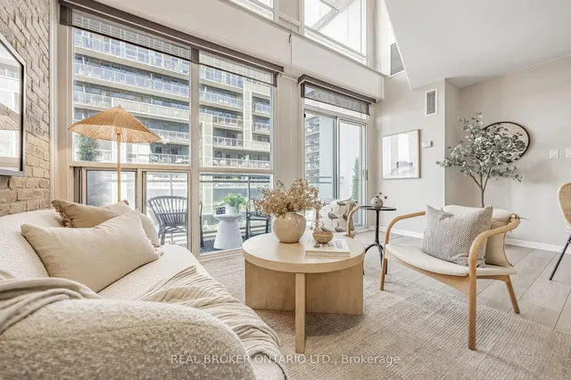 Additional image 10 of 1029 King St Unit 612