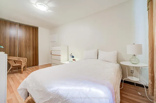 Additional image 13 of 9 Bur Oak Way