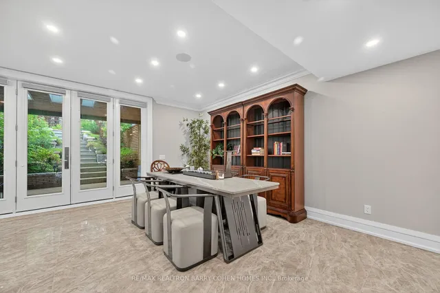 Additional image 34 of 18 Suncrest Dr