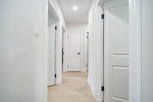 Additional image 42 of 42 Pixley Cres