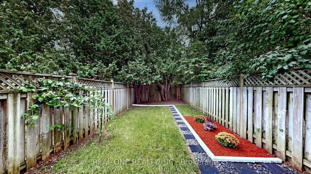 Additional image 44 of 299 Finch Ave