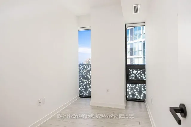 Additional image 24 of 55 Charles St Unit 1706