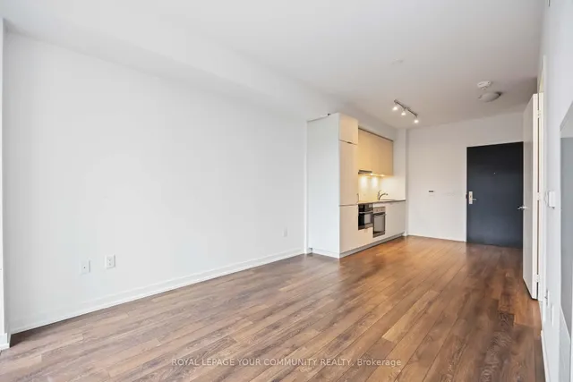 Additional image 8 of 158 Front St Unit 320