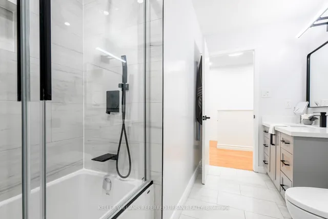 Additional image 30 of 84 Lowry Sq