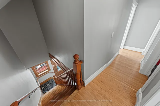 Additional image 16 of 6 THERESA St