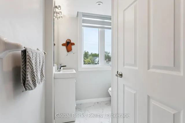 Additional image 23 of 3400 Lake Shore Blvd Unit 203