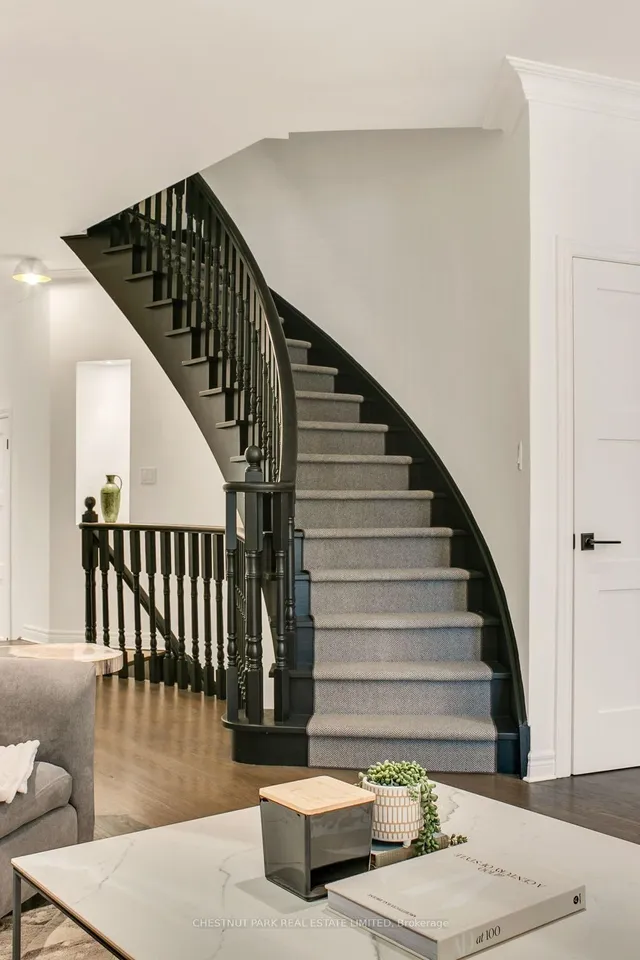 Additional image 27 of 108 Pleasant Blvd