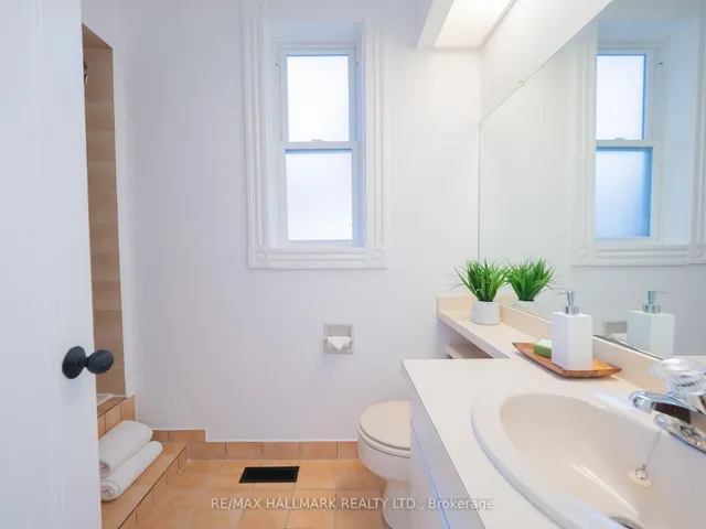 Additional image 21 of 31 First Ave