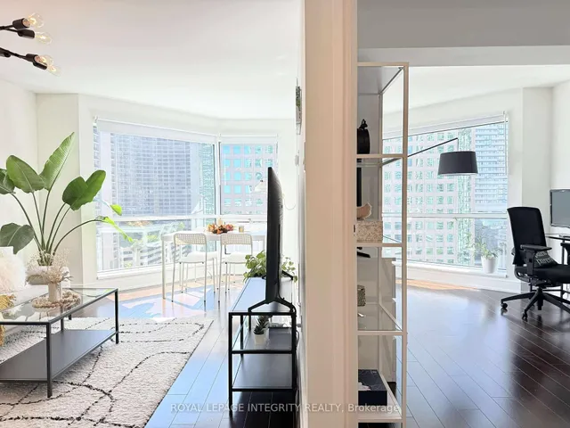 Additional image 17 of 10 Queens Quay Unit 1410