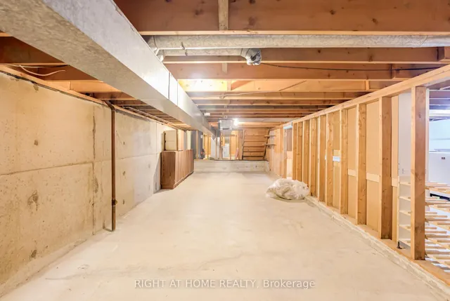 Additional image 35 of 22 Rainier Sq