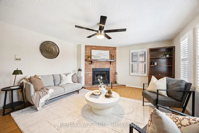 Additional image 23 of 14 Grover Dr