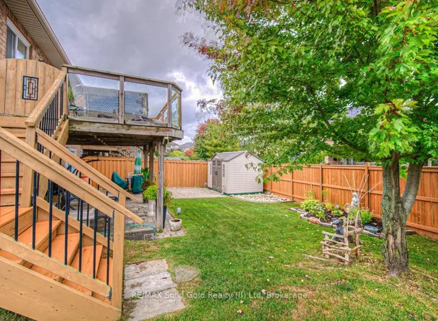 Additional image 35 of 970 Zeller Cres