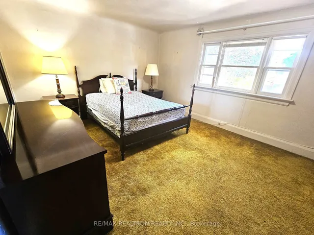 Additional image 14 of 30 Livingstone Ave