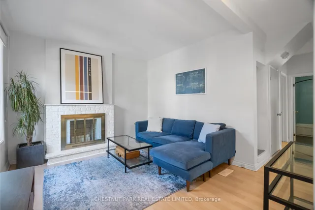 Additional image 7 of 371 Howland Ave