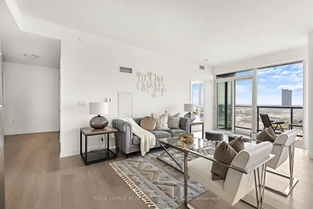 Additional image 9 of 859 The Queensway Unit 1006