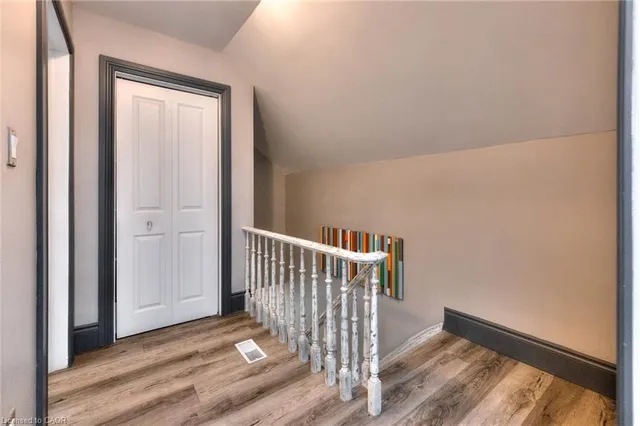 Additional image 18 of 31 Andrew St