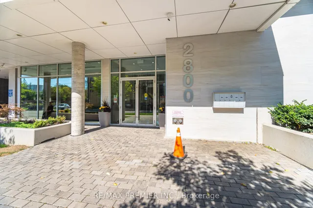 Additional image 27 of 2800 KEELE St Unit TH 107