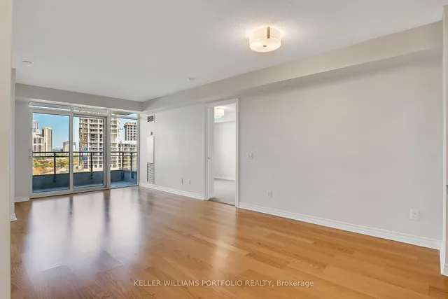 Additional image 8 of 5229 Dundas St Unit 707
