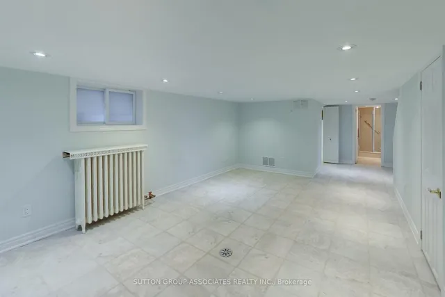 Additional image 36 of 163 Maplewood Ave