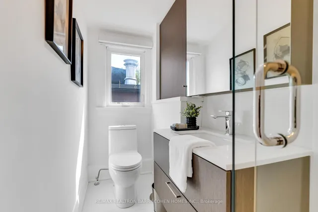 Additional image 37 of 18 Astley Ave