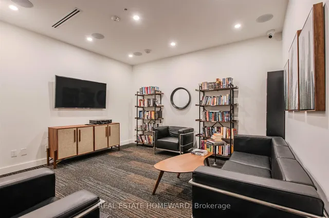 Additional image 38 of 38 Howard Park Ave Unit 424