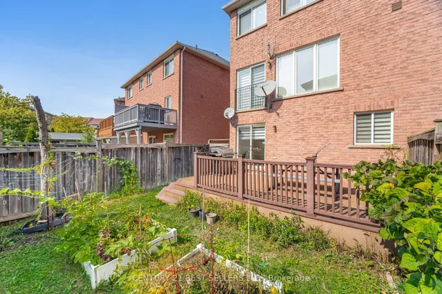 Additional image 48 of 82 Pilkington Dr