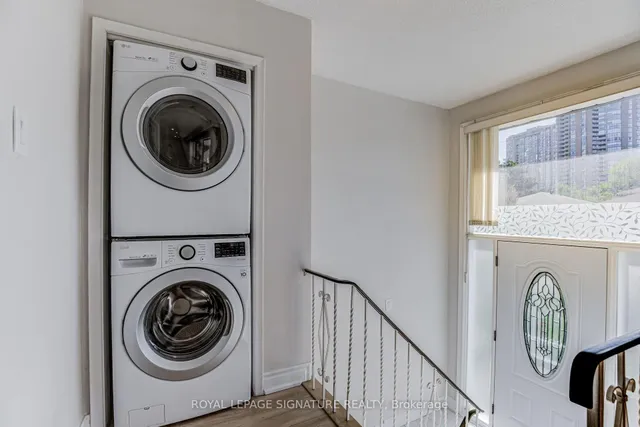 Additional image 4 of 65 Bedle Ave