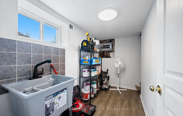 Additional image 34 of 10 Lady York Ave