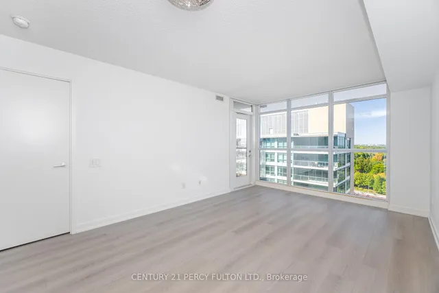 Additional image 12 of 19 Singer Crt Unit 1518