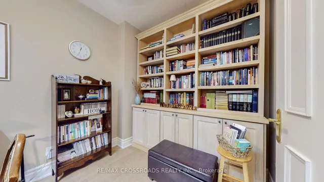 Additional image 16 of 10 Old York Mills Rd Unit 210