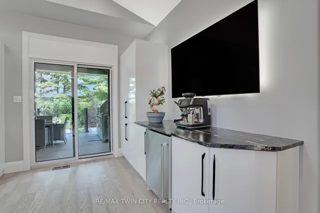 Additional image 6 of 34 Woodcrest Crt