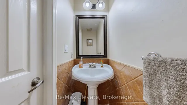 Additional image 21 of 68 Grover Dr