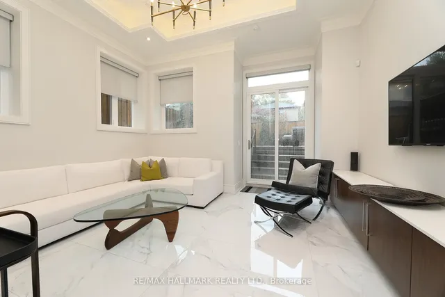 Additional image 34 of 159 Roe Ave