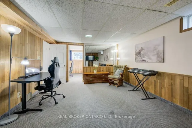 Additional image 21 of 144 Laurentian Dr