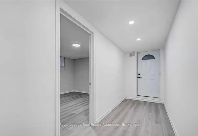 Additional image 24 of 21 Davistow Cres