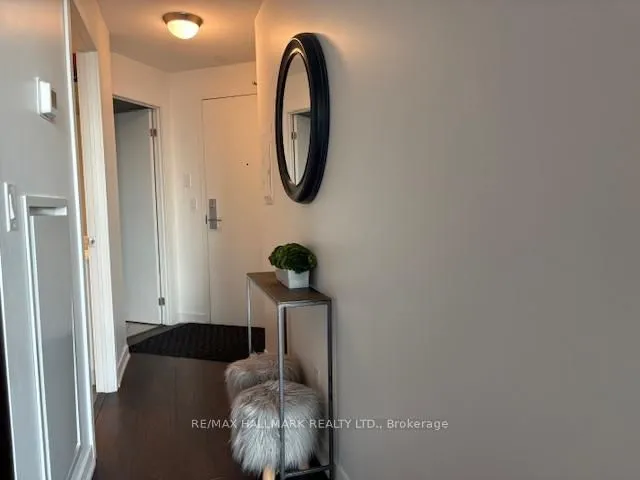 Additional image 28 of 51 East Liberty St Unit 1215