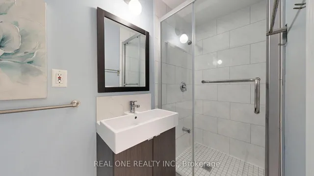 Additional image 43 of 299 Finch Ave