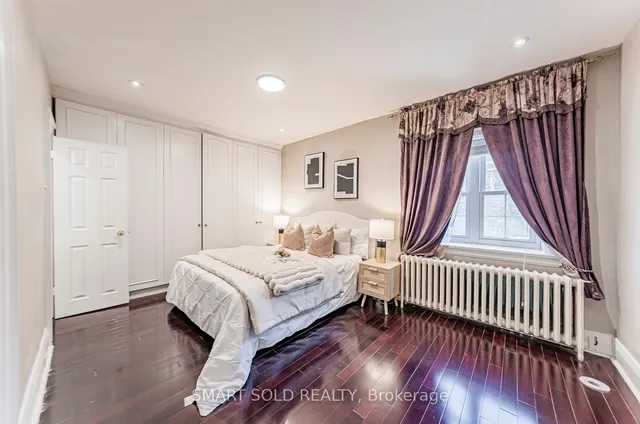 Additional image 12 of 889 Avenue Rd