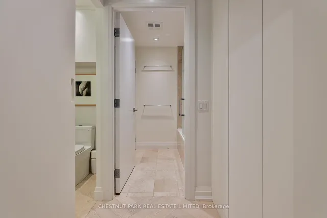 Additional image 17 of 25 Scrivener Sq Unit 201