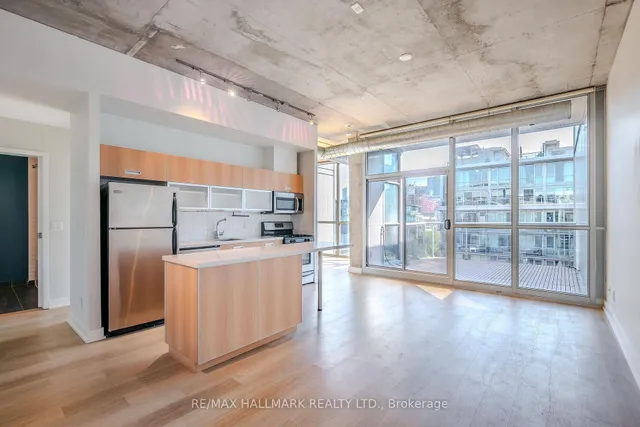 Additional image 3 of 60 Bathurst St Unit 910