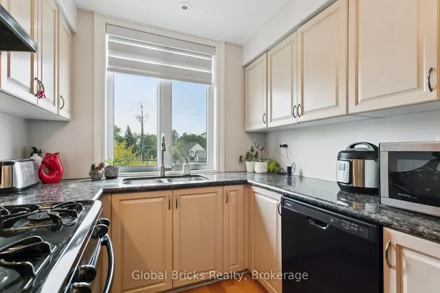 Additional image 15 of 3400 Lake Shore Blvd Unit 203