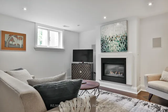 Additional image 36 of 6 Meadowcrest Rd