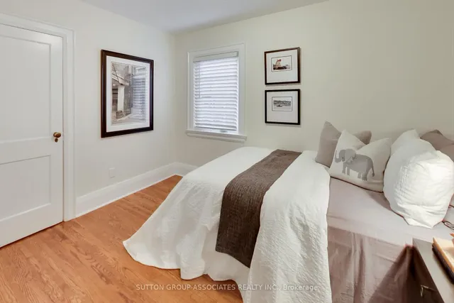 Additional image 24 of 163 Maplewood Ave