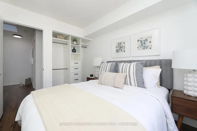 Additional image 36 of 18 Laidlaw St Unit 1005