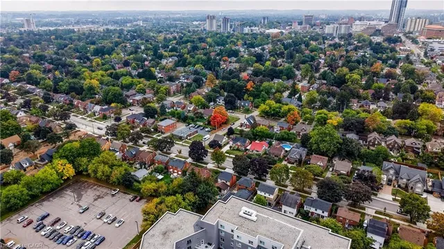 Additional image 48 of 48 East Ave