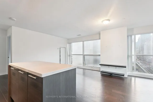 Additional image 13 of 386 Yonge St Unit 602