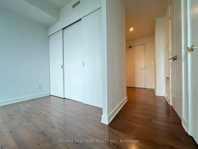 Additional image 17 of 110 Charles St Unit 1902