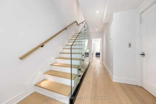 Additional image 18 of 36B Churchill Ave