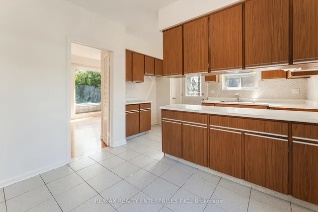 Additional image 16 of 85 John Garland Blvd